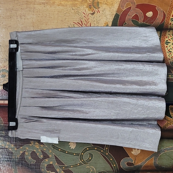 Old Navy Metallic Silver Skater Mini Skirt - Picture 7 of 7